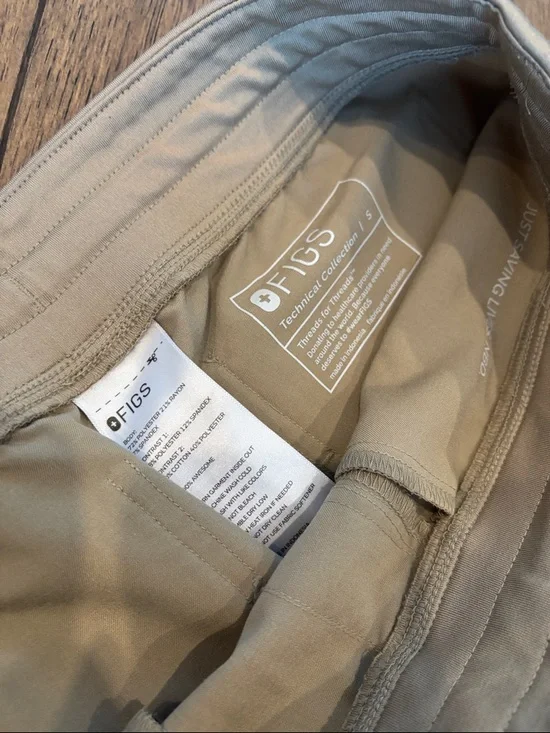 Figs set - Picture 4 of 4